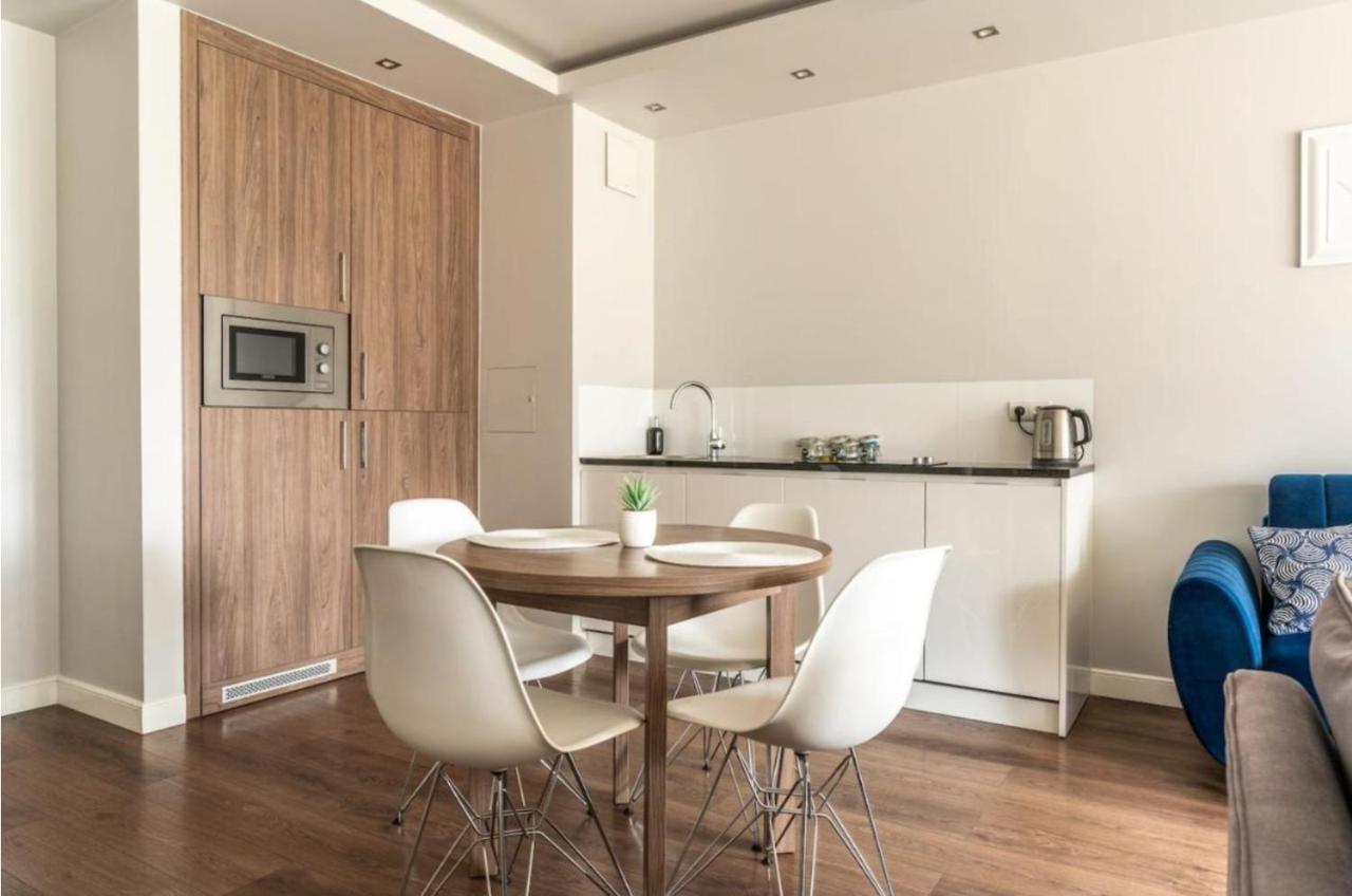 Golden Apartments Warsaw - Browary Warszawskie - Luxury & Cozy Apartments - Oxygen Residence- Wronia 외부 사진