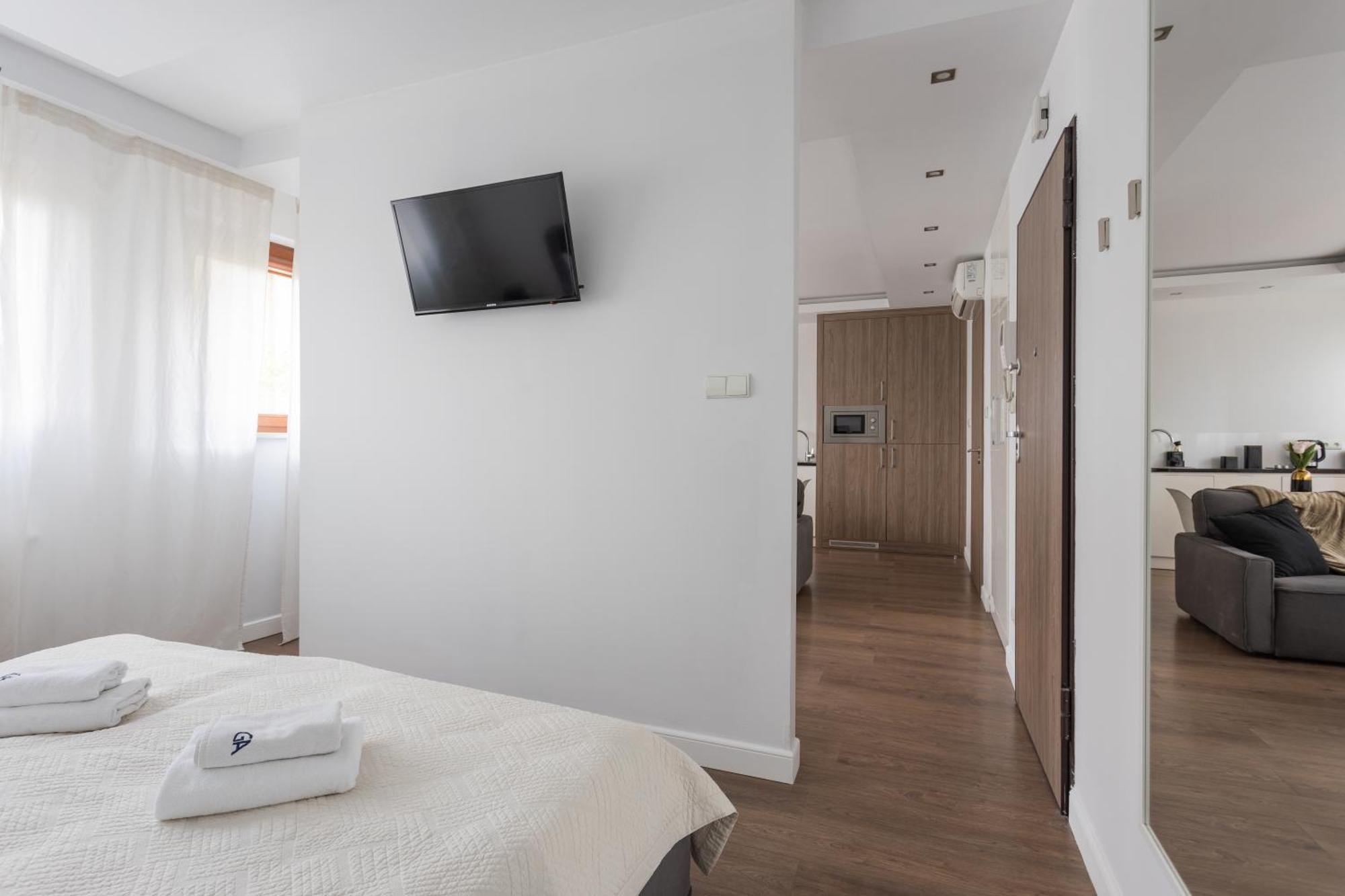 Golden Apartments Warsaw - Browary Warszawskie - Luxury & Cozy Apartments - Oxygen Residence- Wronia 외부 사진