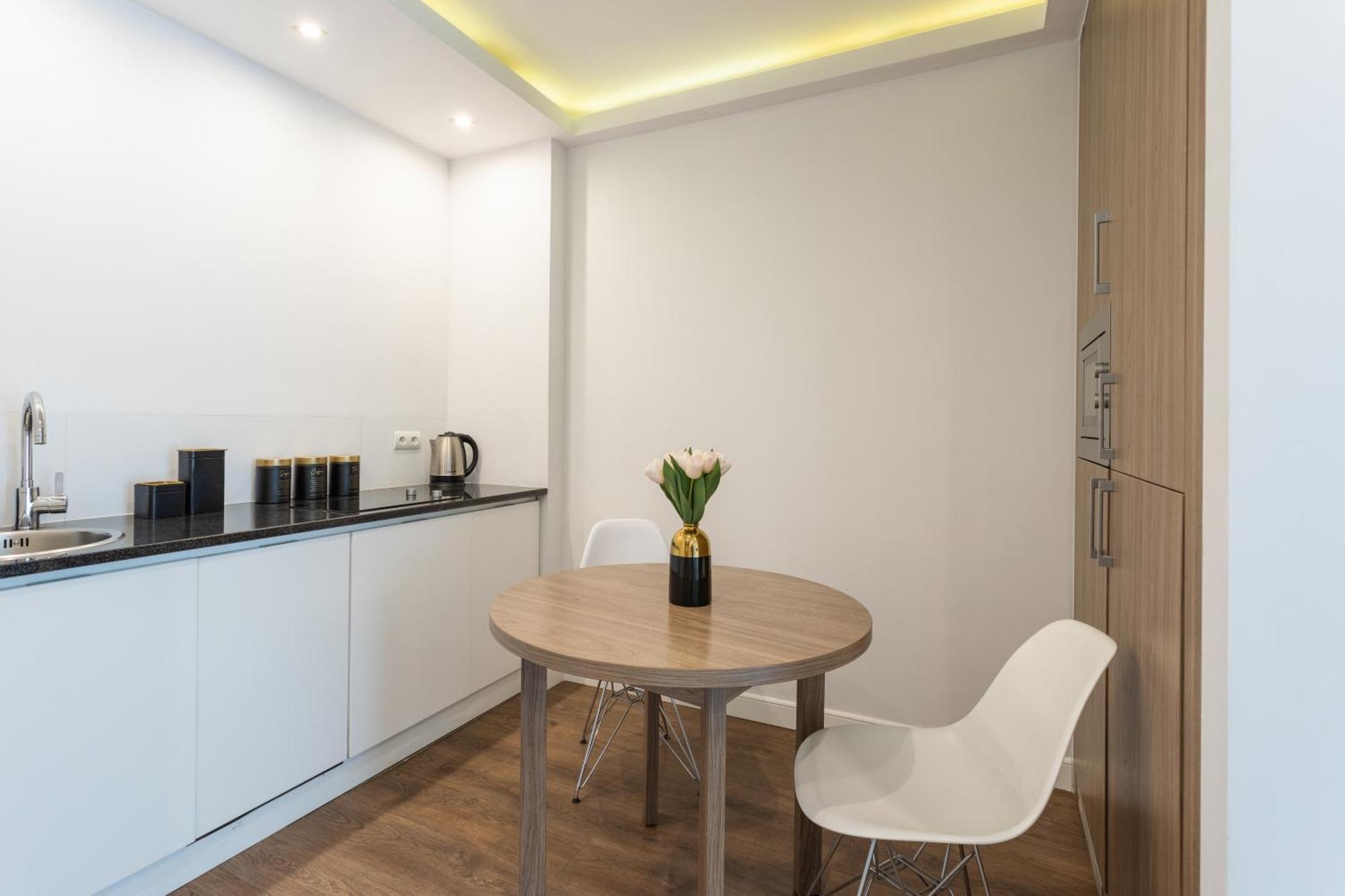 Golden Apartments Warsaw - Browary Warszawskie - Luxury & Cozy Apartments - Oxygen Residence- Wronia 외부 사진
